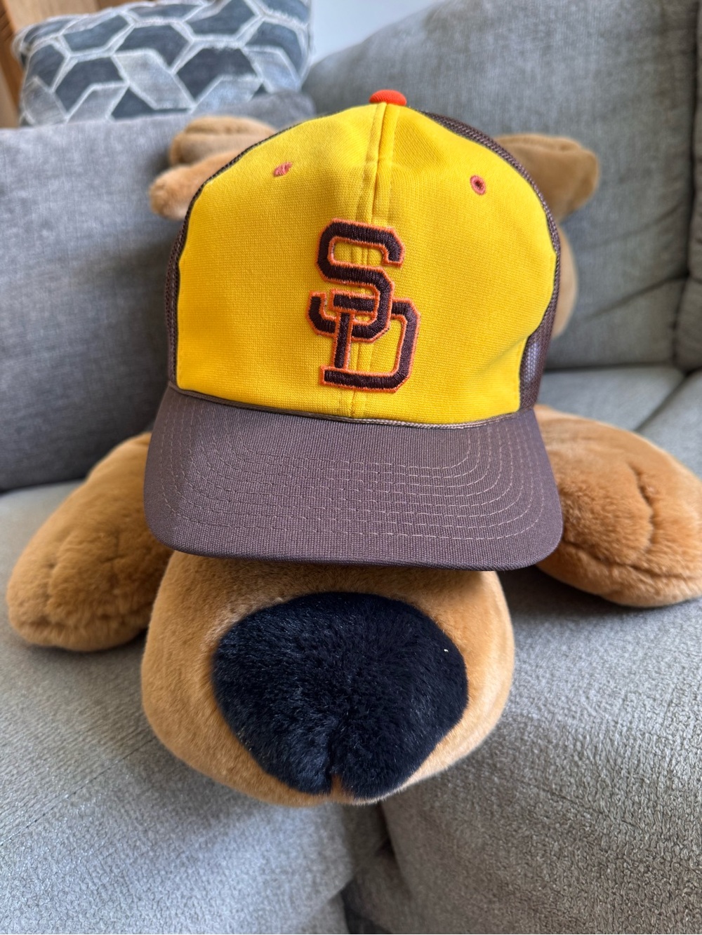 80s San Diego Padres Sports Specialties Mesh Trucker Hat Snapback Brown Yellow